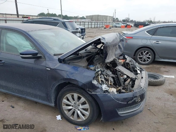 2014 Volkswagen Passat Wolfsburg Ed with VIN 1VWAT7A36EC094322, listed as a IAAI auction lot 41547904 with 144,312 mi miles. Bid and sale history available at carsss.com. Image 6.