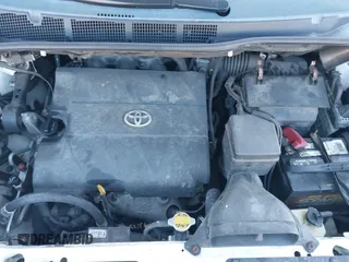 2012 Toyota Sienna XLE with VIN 5TDDK3DC4CS042464, listed as a IAAI auction lot 41199300 with 143,677 mi miles. Bid and sale history available at carsss.com. Image 10.