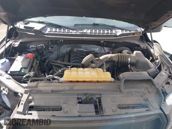 2016 Ford F-150 XL with VIN 1FTMF1CF8GFB92040, listed as a IAAI auction lot 41743340 with 68,161 mi miles. Bid and sale history available at carsss.com. Image 10.