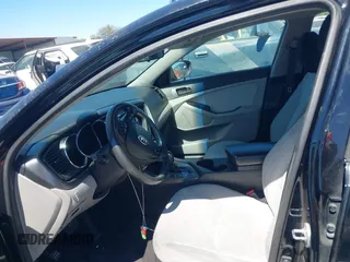 2013 Kia Optima LX with VIN 5XXGM4A75DG149949, listed as a IAAI auction lot 41847004 with 335,621 mi miles. Bid and sale history available at carsss.com. Image 12.