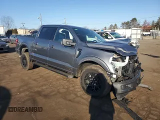 2024 Ford F-150 XLT with VIN 1FTFW3LDXRFB82552, listed as a Copart auction lot 42922345 with 2,971 mi miles and Salvage Title. Bid and sale history available at carsss.com. Image 4.