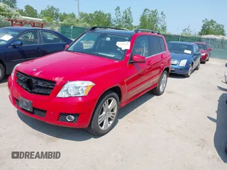 2011 Mercedes-Benz GLK 350 z VIN WDCGG8HB3BF562810, wystawiony jako IAAI lot #42481356 z przebiegiem 182 146 mil mil oraz . Historia ofert i sprzedaży dostępna na DreamBid. Obrazek 2.