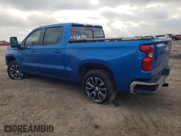 2022 Chevrolet Silverado 1500 LT with VIN 3GCPACED5NG594130, listed as a Copart auction lot 43987345 with 62,367 mi miles and Salvage Title. Bid and sale history available at carsss.com. Image 2.