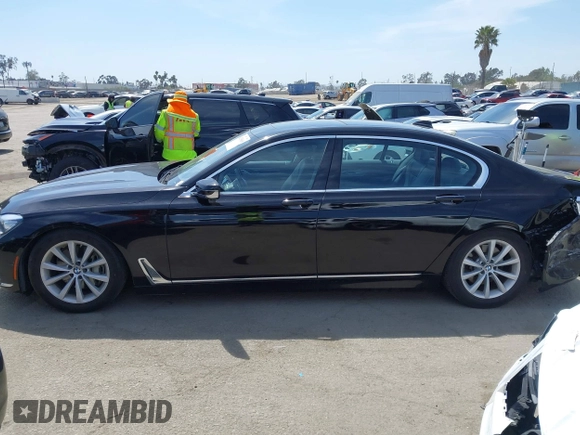 2019 BMW 7 Series 740i с VIN WBA7E2C56KB216989, выставлен на аукционе IAAI как лот 42336636 с пробегом 113 644 миль миль и . История ставок и продаж доступна на DreamBid. Изображение 14.