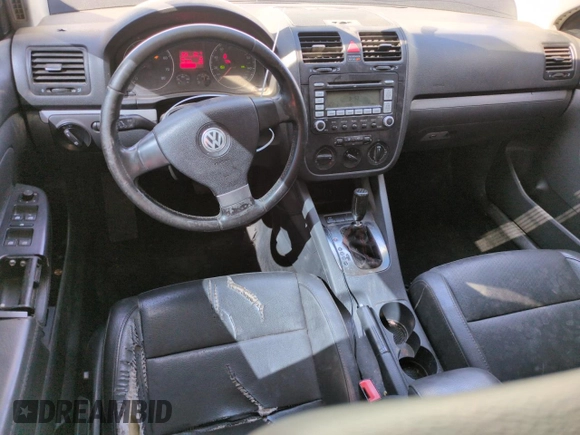 2009 Volkswagen Jetta SE с VIN 3VWRZ71K09M130230, выставлен на аукционе Copart как лот 54366605 с пробегом 143 655 миль миль и Списание • Salvage title. История ставок и продаж доступна на DreamBid. Изображение 8.