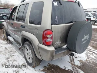 2006 Jeep Liberty Limited with VIN 1J4GL58K86W238011, listed as a IAAI auction lot 41612952 with 161,705 mi miles. Bid and sale history available at carsss.com. Image 3.