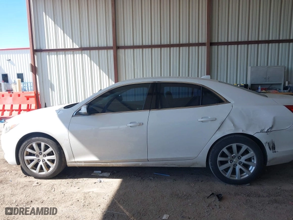 2014 Chevrolet Malibu LT with VIN 1G11E5SL0EF262088, listed as a IAAI auction lot 41614775 with 199,440 mi miles. Bid and sale history available at carsss.com. Image 14.