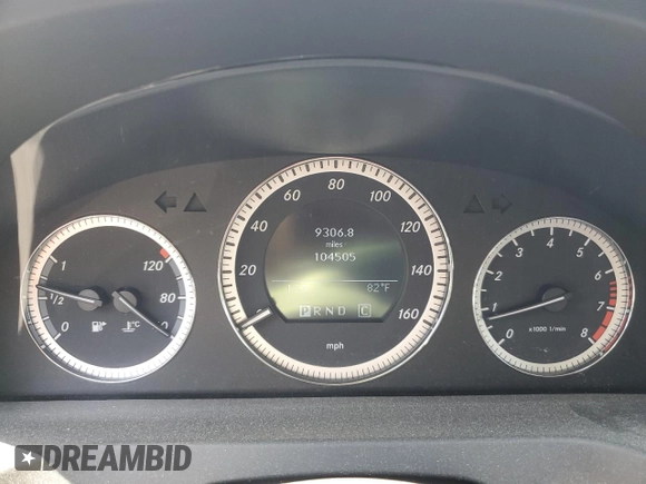 2008 Mercedes-Benz C 300 Sport z VIN WDDGF54XX8F059783, wystawiony jako Copart lot #59128615 z przebiegiem 104 505 mil mil oraz Szkoda całkowita • Salvage title. Historia ofert i sprzedaży dostępna na DreamBid. Obrazek 9.