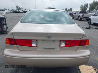 2001 Toyota Camry CE with VIN 4T1BG22K81U075758, listed as a IAAI auction lot 42024950 with 107,439 mi miles. Bid and sale history available at carsss.com. Image 16.