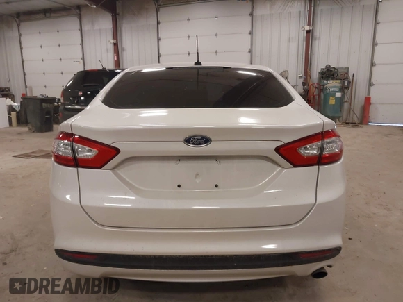 2014 Ford Fusion SE with VIN 3FA6P0H72ER389454, listed as a IAAI auction lot 41148513 with Not Provided miles and . Bid and sale history available at DreamBid. Image 15.