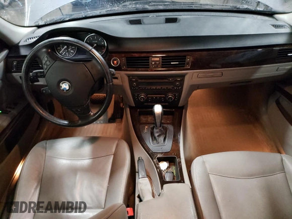2011 BMW 3 Series 328i xDrive with VIN WBAPK7C53BA818101, listed as a Copart auction lot 45490965 with 134,292 mi miles and Salvage title. Bid and sale history available at DreamBid. Image 8.