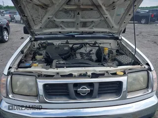 2000 Nissan Frontier XE z VIN 1N6DD26S1YC353901, wystawiony jako IAAI lot #42419373 z przebiegiem 138 676 mil mil oraz . Historia ofert i sprzedaży dostępna na DreamBid. Obrazek 10.