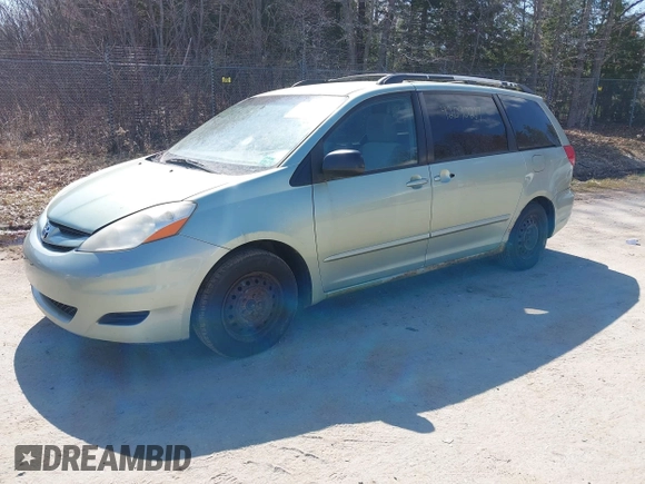 2009 Toyota Sienna CE with VIN 5TDZK23C29S233245, listed as a IAAI auction lot 42090217 with 340,012 mi miles. Bid and sale history available at carsss.com. Image 2.