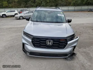 2025 Honda Pilot TrailSport with VIN 5FNYG1H67SB008498, listed as a Copart auction lot 72145884 with 798 mi miles and Salvage Title. Bid and sale history available at carsss.com. Image 5.