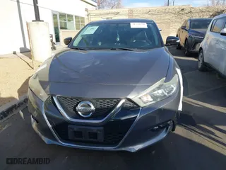 2018 Nissan Maxima SL with VIN 1N4AA6AP0JC363808, listed as a IAAI auction lot 41231430 with 142,955 mi miles. Bid and sale history available at carsss.com. Image 12.