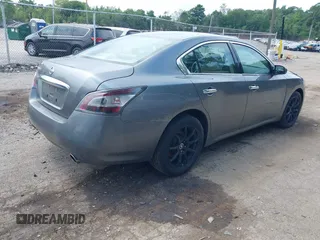 2014 Nissan Maxima S with VIN 1N4AA5AP6EC450628, listed as a IAAI auction lot 42624341 with 188,379 mi miles and . Bid and sale history available at DreamBid. Image 4.