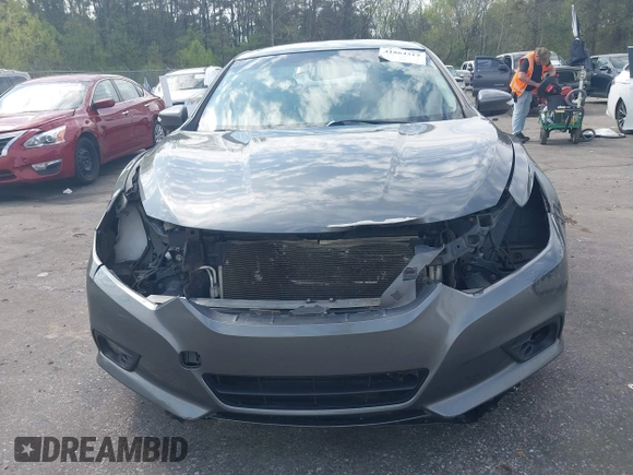 2017 Nissan Altima SV z VIN 1N4AL3AP2HC288869, wystawiony jako IAAI lot #41864317 z przebiegiem 218 256 mil mil oraz . Historia ofert i sprzedaży dostępna na DreamBid. Obrazek 6.