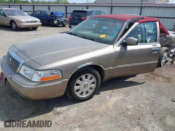 2004 Mercury Grand Marquis LS Premium z VIN 2MEFM75W34X674542, wystawiony jako IAAI lot #42018186 z przebiegiem 137 944 mil mil oraz . Historia ofert i sprzedaży dostępna na DreamBid. Obrazek 18.