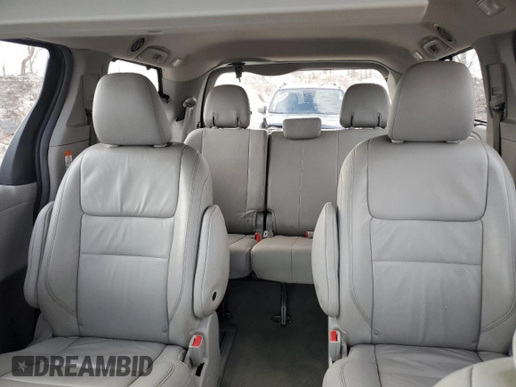 2016 Toyota Sienna Ltd with VIN 5TDDK3DC1GS135142, listed as a Copart auction lot 45336825 with 189,257 mi miles and Clean Title. Bid and sale history available at carsss.com. Image 10.