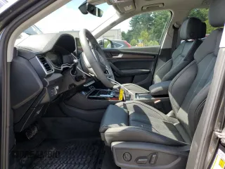 2023 Audi Q5 S line Prestige with VIN WA1FAAFY3P2196857, listed as a Copart auction lot 68105594 with 8,985 mi miles and Salvage Title. Bid and sale history available at carsss.com. Image 7.