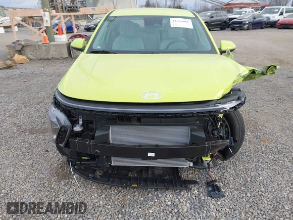 2025 Hyundai Kona SE with VIN KM8HA3AB2SU208504, listed as a IAAI auction lot 41458066 with 918 mi miles. Bid and sale history available at carsss.com. Image 12.