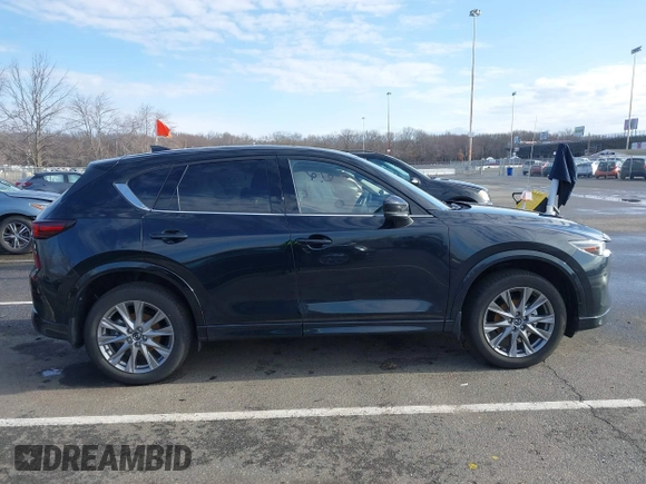 2024 Mazda CX-5 2.5 S Premium Package with VIN JM3KFBDM3R0400333, listed as a IAAI auction lot 41741454 with 14,116 mi miles. Bid and sale history available at carsss.com. Image 13.