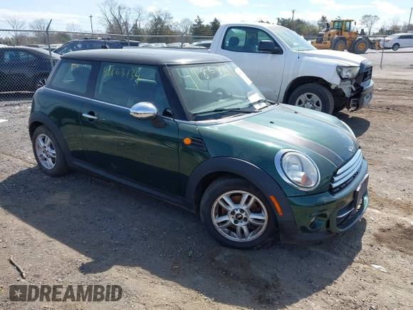 2011 MINI Hardtop with VIN WMWSU3C51BT183574, listed as a IAAI auction lot 41863134 with 137,140 mi miles and . Bid and sale history available at DreamBid. Image 1.