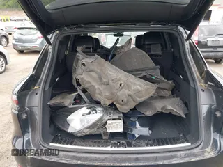 2023 Porsche Cayenne z VIN WP1AA2AY4PDA04443, wystawiony jako IAAI lot #42356928 z przebiegiem 29 630 mil mil oraz . Historia ofert i sprzedaży dostępna na DreamBid. Obrazek 12.