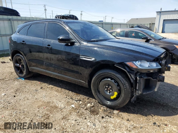 2018 Jaguar F-Pace 30t Premium with VIN SADCJ2GX7JA293064, listed as a Copart auction lot 53843285 with 68,861 mi miles and Salvage Title. Bid and sale history available at DreamBid. Image 4.