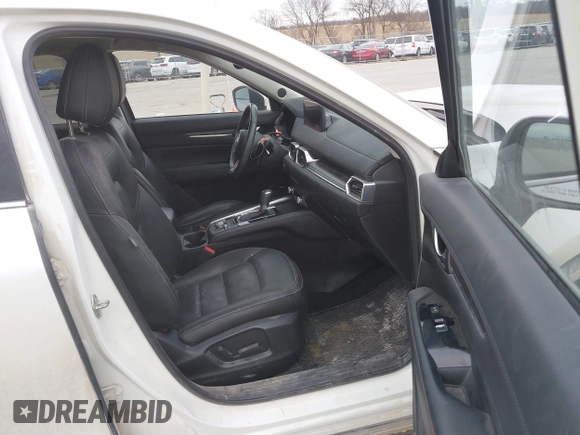 2023 Mazda CX-5 2.5 S Premium Plus Package with VIN JM3KFBEMXP0103278, listed as a IAAI auction lot 40954999 with 100,798 mi miles. Bid and sale history available at carsss.com. Image 5.
