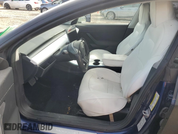 2018 Tesla Model 3 Long Range Battery z VIN 5YJ3E1EB1JF085139, wystawiony jako Copart lot #46888915 z przebiegiem 158 435 mil mil oraz Szkoda całkowita • Salvage title. Historia ofert i sprzedaży dostępna na DreamBid. Obrazek 7.
