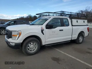 2022 Ford F-150 XL z VIN 1FTEX1CP2NKD42660, wystawiony jako Copart lot #46555265 z przebiegiem 74 897 mil mil oraz Czysty tytuł • Clean title. Historia ofert i sprzedaży dostępna na DreamBid. Obrazek 1.