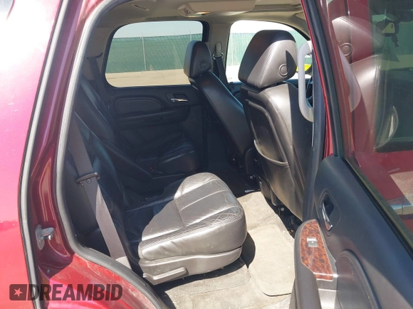 2008 GMC Yukon Denali with VIN 1GKFK63858J161835, listed as a IAAI auction lot 42228567 with 157,879 mi miles and . Bid and sale history available at DreamBid. Image 8.