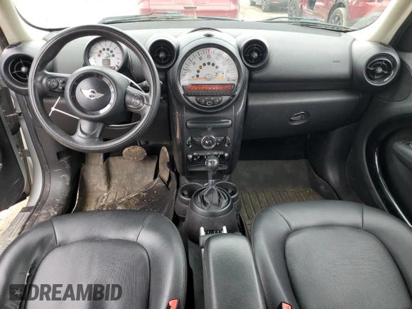 2014 MINI Countryman z VIN WMWZB3C55EWR36269, wystawiony jako Copart lot #51845265 z przebiegiem 167 558 mil mil oraz Czysty tytuł • Clean title. Historia ofert i sprzedaży dostępna na DreamBid. Obrazek 8.