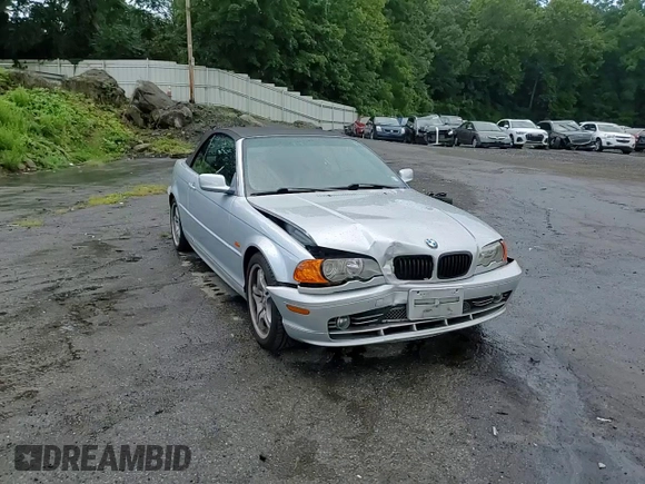 2001 BMW 3 Series 330Ci with VIN WBABS53411EV86207, listed as a Copart auction lot 67568394 with 95,113 mi miles and Salvage Title. Bid and sale history available at carsss.com. Image 11.