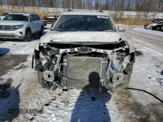 2022 GMC Acadia SLT with VIN 1GKKNMLS2NZ166509, listed as a Copart auction lot 42057605 with 29,233 mi miles and Salvage Title. Bid and sale history available at carsss.com. Image 5.