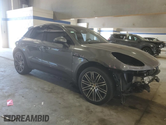 2016 Porsche Macan S with VIN WP1AB2A58GLB55584, listed as a Copart auction lot 54788575 with 67,234 mi miles and Salvage title. Bid and sale history available at DreamBid. Image 4.