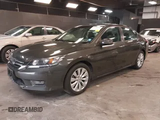 2013 Honda Accord EX с VIN 1HGCR2F77DA255037, выставлен на аукционе IAAI как лот 42502142 с пробегом 104 746 миль миль и . История ставок и продаж доступна на DreamBid. Изображение 2.
