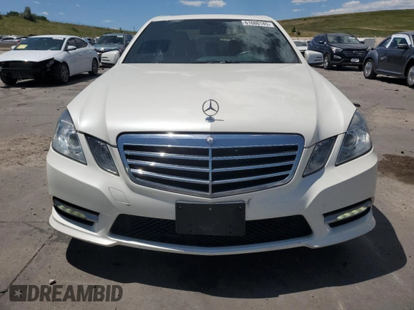 2013 Mercedes-Benz E 350 Luxury with VIN WDDHF8JB2DA733575, listed as a Copart auction lot 61680145 with 83,098 mi miles and Salvage title. Bid and sale history available at DreamBid. Image 5.