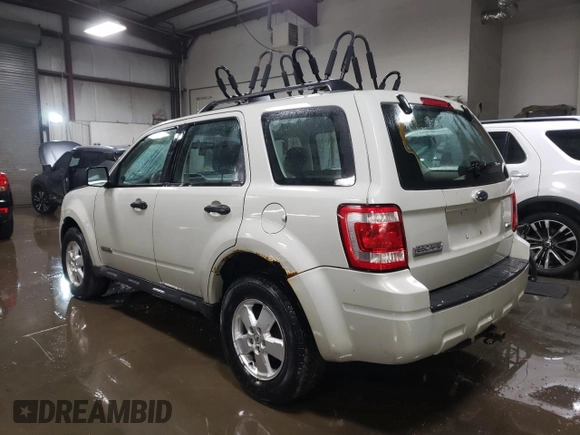 2008 Ford Escape XLS с VIN 1FMCU92Z78KB00951, выставлен на аукционе Copart как лот 42512745 с пробегом 148 569 миль миль и Списание • Salvage title. История ставок и продаж доступна на DreamBid. Изображение 2.
