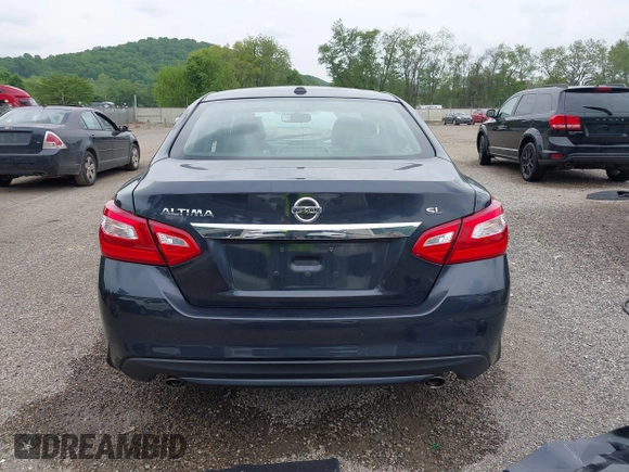 2017 Nissan Altima SL z VIN 1N4AL3AP6HC193134, wystawiony jako IAAI lot #42287276 z przebiegiem 97 296 mil mil oraz . Historia ofert i sprzedaży dostępna na DreamBid. Obrazek 17.