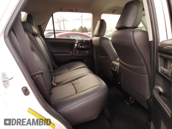 2018 Toyota 4Runner SR5 with VIN JTEBU5JR7J5513950, listed as a Copart auction lot 44197815 with 115,427 mi miles and Salvage Title. Bid and sale history available at carsss.com. Image 11.