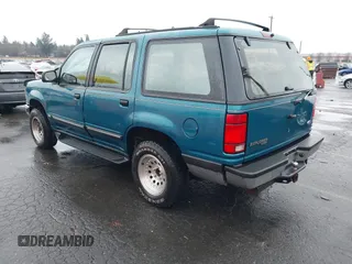 1994 Ford Explorer Eddie Bauer with VIN 1FMDU34X8RUB85544, listed as a IAAI auction lot 41136031 with Not provided miles and . Bid and sale history available at DreamBid. Image 3.