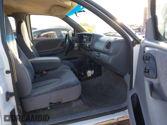 1998 Dodge Dakota SLT with VIN 1B7GL22Y6WS686210, listed as a IAAI auction lot 41184877 with 152,555 mi miles and . Bid and sale history available at DreamBid. Image 5.