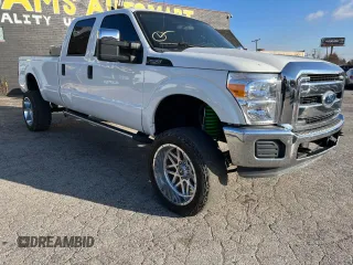2014 Ford F-250 XL z VIN 1FT7W2A63EEB03144, wystawiony jako Copart lot #83950514 z przebiegiem 226 133 mil mil oraz Czysty tytuł • Clean title. Historia ofert i sprzedaży dostępna na DreamBid. Obrazek 1.