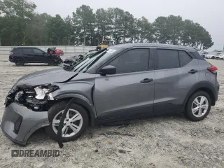 2022 Nissan Kicks S z VIN 3N1CP5BVXNL480205, wystawiony jako Copart lot #60411394 z przebiegiem 22 460 mil mil oraz Szkoda całkowita • Salvage title. Historia ofert i sprzedaży dostępna na DreamBid. Obrazek 1.