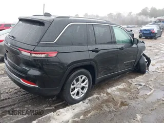 2022 Jeep Grand Cherokee Limited with VIN 1C4RJHBG1N8553262, listed as a IAAI auction lot 41511225 with 59,251 mi miles and . Bid and sale history available at DreamBid. Image 4.