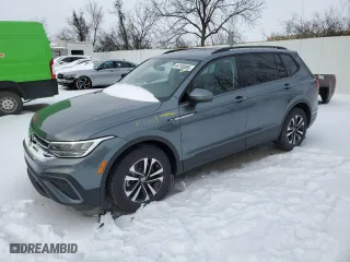 2024 Volkswagen Tiguan S with VIN 3VVFB7AXXRM157734, listed as a Copart auction lot 44740085 with 0 mi miles and Salvage Title. Bid and sale history available at carsss.com. Image 1.