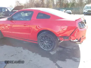 2013 Ford Mustang GT with VIN 1ZVBP8CFXD5215667, listed as a IAAI auction lot 41525268 with 129,561 mi miles and . Bid and sale history available at DreamBid. Image 6.