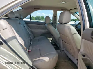 2004 Toyota Camry LE with VIN 4T1BE32K14U329066, listed as a Copart auction lot 60711515 with 178,144 mi miles and Salvage title. Bid and sale history available at DreamBid. Image 10.